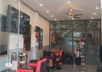 Nhà Mặt Tiền Kinh Doanh Nam Quốc Cang – Giá Tốt