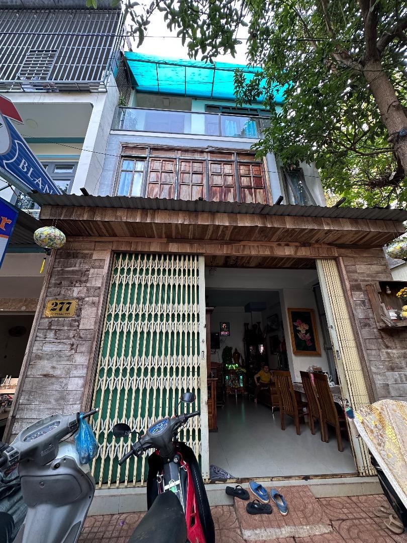 Bán nhà 2mt hà huy tập và lý thái tổ