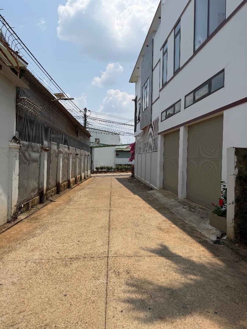 Bán đất